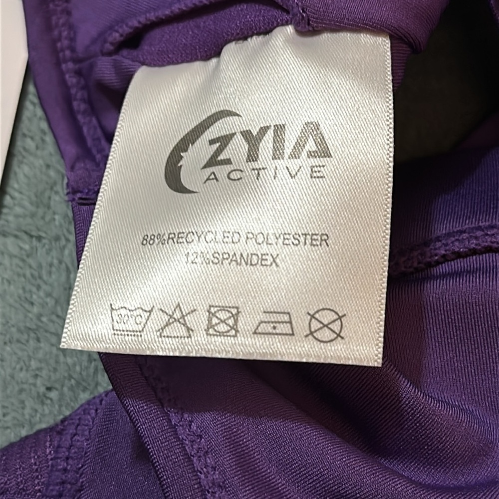 Zyia active purple bomber bra Medium one more rep New - Picture 5 of 6